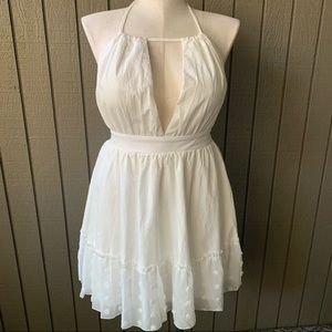 PRETTY LITTLE THING WHITE LINEN LOOK DOBBY MESH HEM HALTERNECK SHIFT DRESS